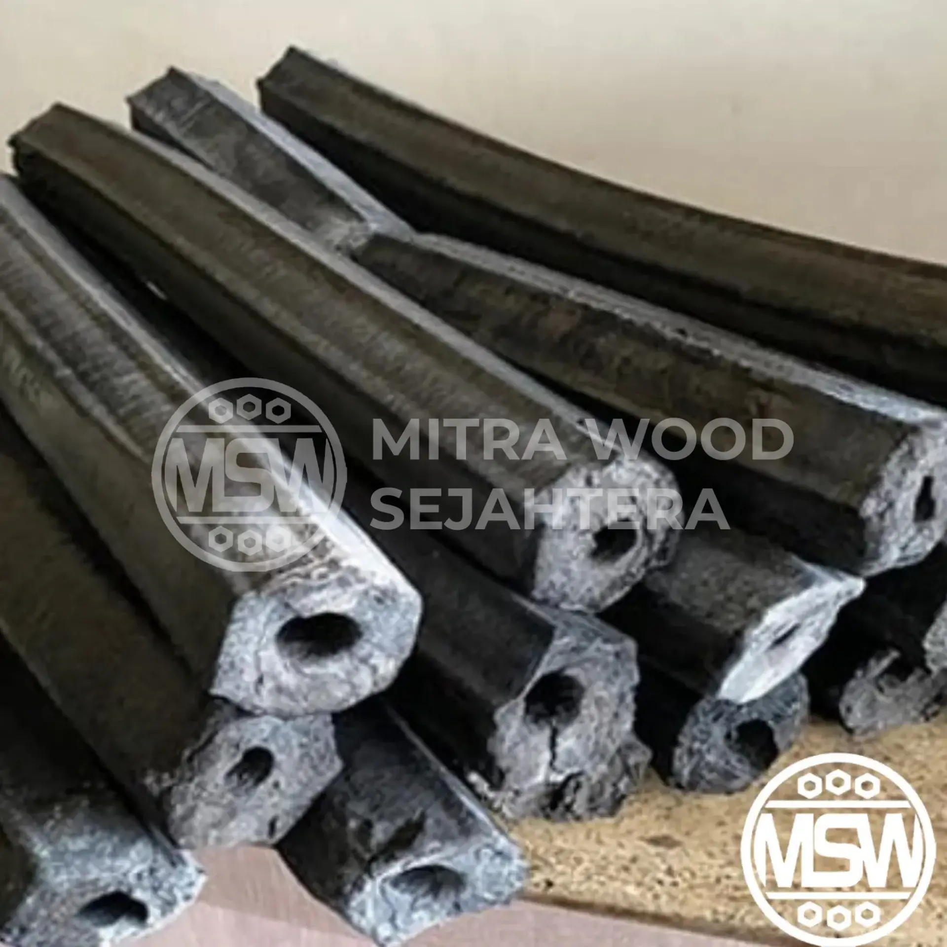 SAWDUST BRIQUETTES CHARCOAL (3)